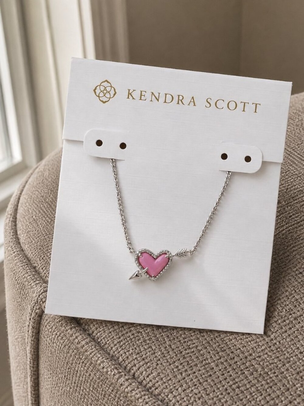 kendra scott ari heart wrrow short necklace silver pink opalescent resin